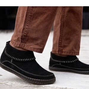 UGG Women's Suede Varney Moccasin Ankle Fashion Boot Booties